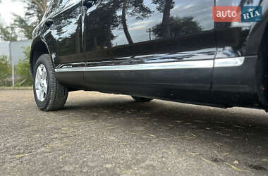 Внедорожник / Кроссовер Volkswagen Touareg 2007 в 