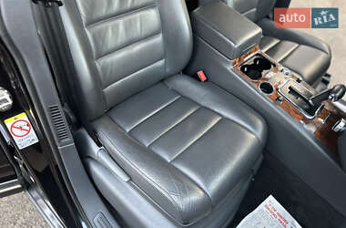 Внедорожник / Кроссовер Volkswagen Touareg 2007 в 