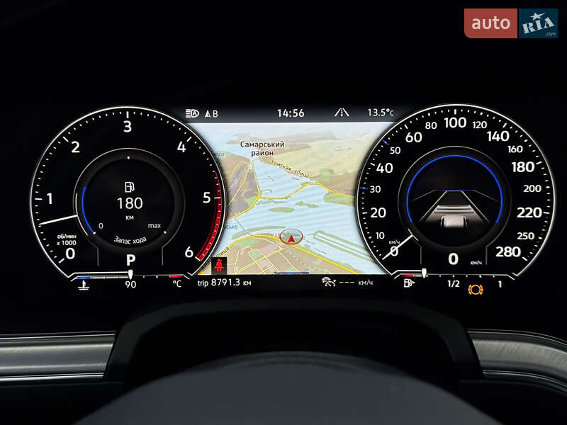 Внедорожник / Кроссовер Volkswagen Touareg 2021 в Днепре