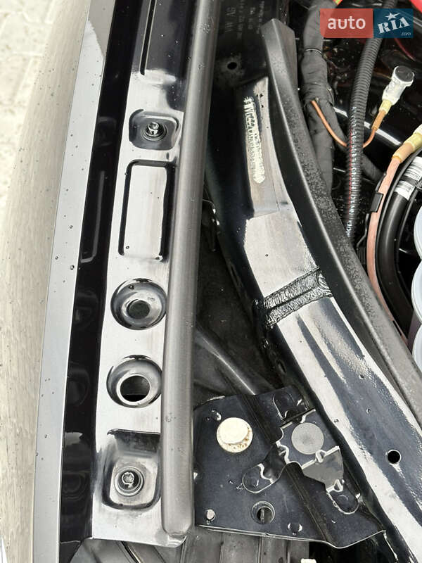 Внедорожник / Кроссовер Volkswagen Touareg 2019 в Львове