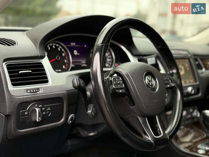 Позашляховик / Кросовер Volkswagen Touareg 2015 в Івано-Франківську фото 20 Позашляховик / Кросовер Volkswagen Touareg 2015 в Івано-Франківську
