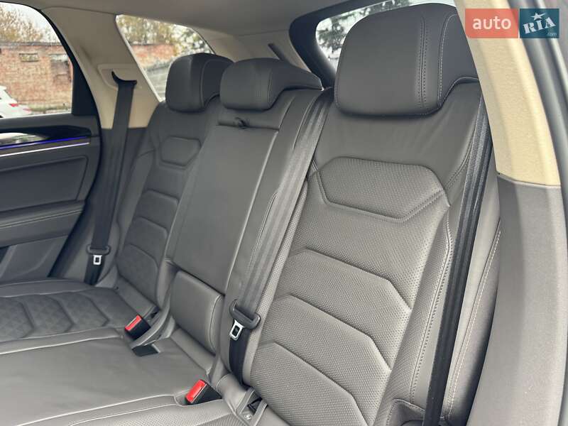 Внедорожник / Кроссовер Volkswagen Touareg 2022 в Тернополе фото 52 Внедорожник / Кроссовер Volkswagen Touareg 2022 в Тернополе