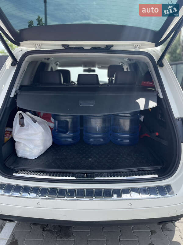 Внедорожник / Кроссовер Volkswagen Touareg 2011 в Киеве фото 16 Внедорожник / Кроссовер Volkswagen Touareg 2011 в Киеве