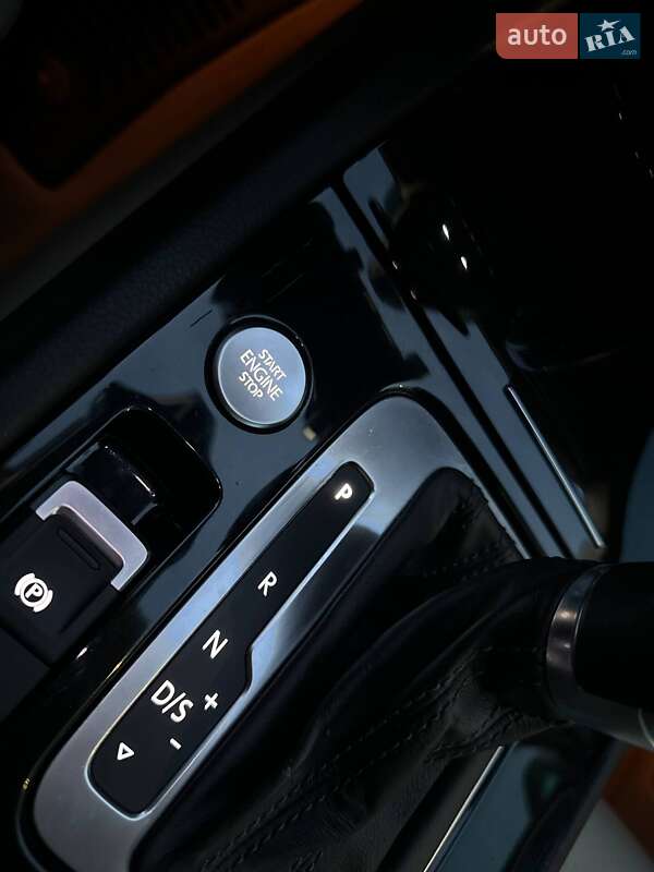 Внедорожник / Кроссовер Volkswagen Touareg 2016 в Тернополе фото 65 Внедорожник / Кроссовер Volkswagen Touareg 2016 в Тернополе