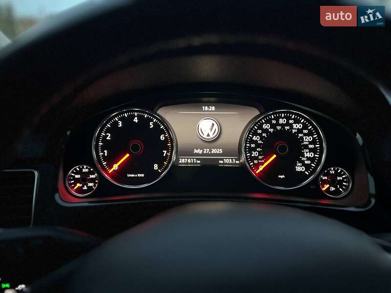 Внедорожник / Кроссовер Volkswagen Touareg 2016 в Тернополе фото 68 Внедорожник / Кроссовер Volkswagen Touareg 2016 в Тернополе