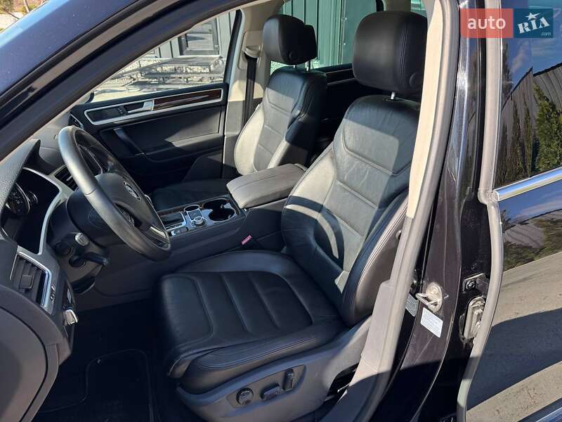 Внедорожник / Кроссовер Volkswagen Touareg 2014 в Каменец-Подольском фото 26 Внедорожник / Кроссовер Volkswagen Touareg 2014 в Каменец-Подольском