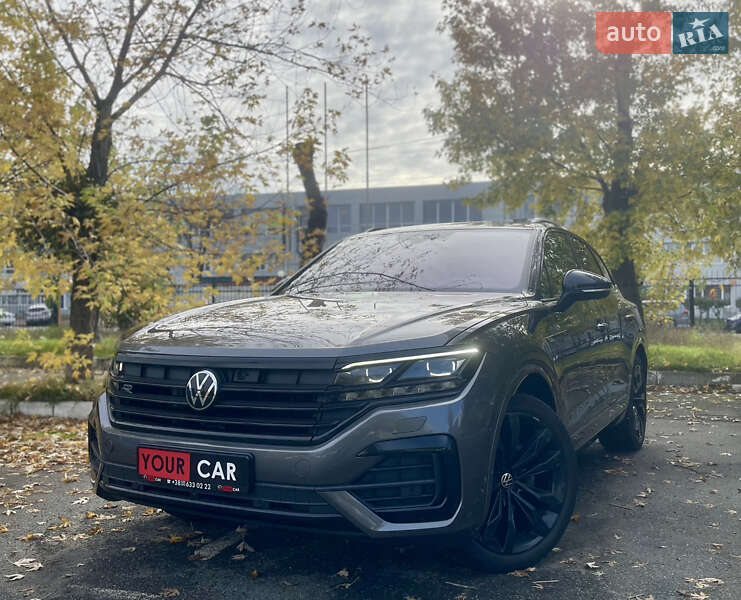 Внедорожник / Кроссовер Volkswagen Touareg 2022 в Киеве