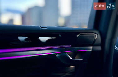 Внедорожник / Кроссовер Volkswagen Touareg 2021 в 