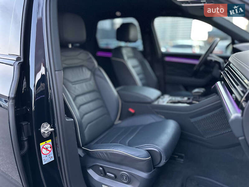 Позашляховик / Кросовер Volkswagen Touareg 2021 в Києві фото 61 Позашляховик / Кросовер Volkswagen Touareg 2021 в Києві