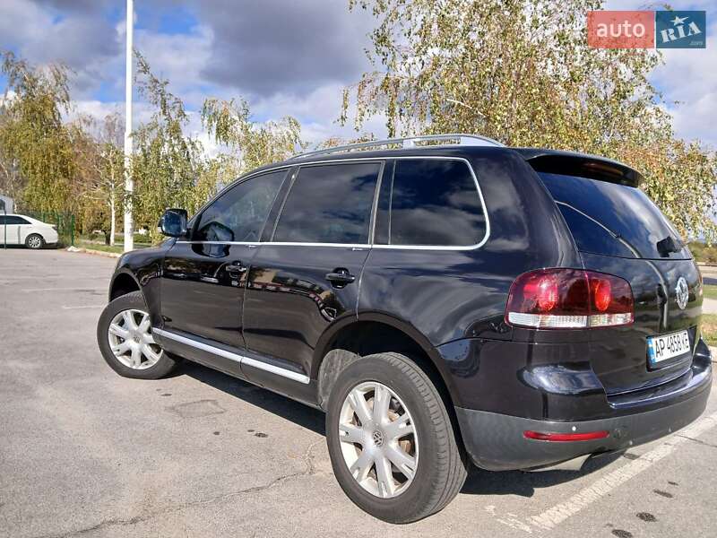 Позашляховик / Кросовер Volkswagen Touareg 2007 в Запоріжжі