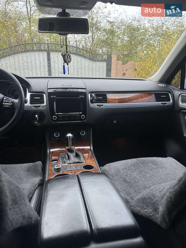 Внедорожник / Кроссовер Volkswagen Touareg 2012 в Чернигове фото 23 Внедорожник / Кроссовер Volkswagen Touareg 2012 в Чернигове