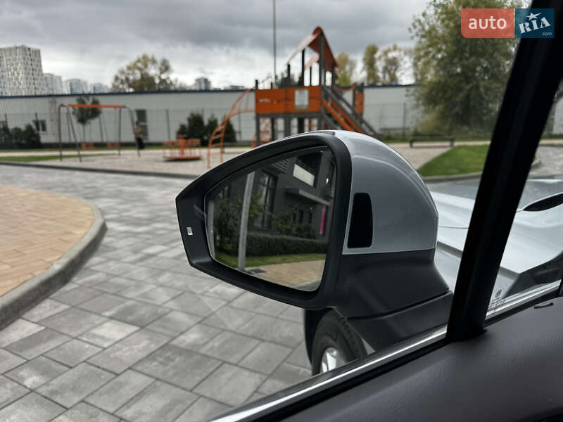Позашляховик / Кросовер Volkswagen Touareg 2020 в Києві фото 10 Позашляховик / Кросовер Volkswagen Touareg 2020 в Києві