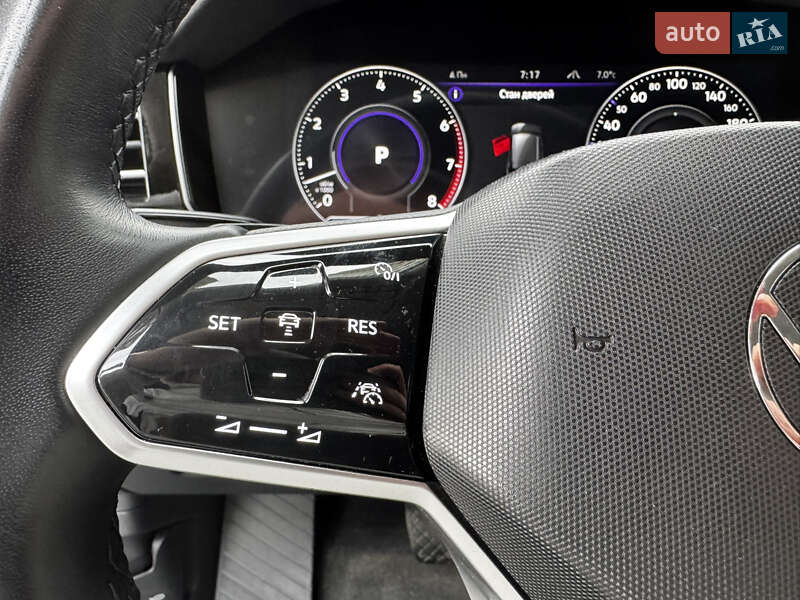 Позашляховик / Кросовер Volkswagen Touareg 2020 в Києві фото 36 Позашляховик / Кросовер Volkswagen Touareg 2020 в Києві