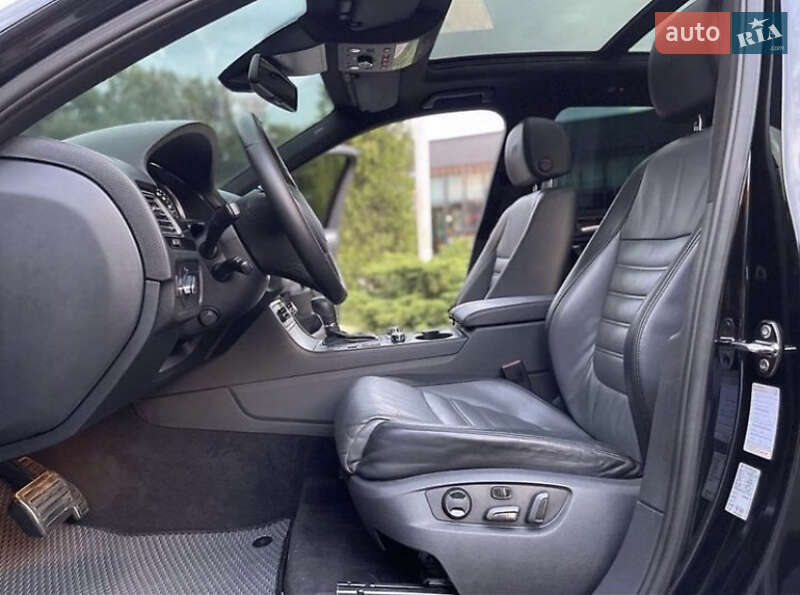 Позашляховик / Кросовер Volkswagen Touareg 2012 в Дніпрі фото 7 Позашляховик / Кросовер Volkswagen Touareg 2012 в Дніпрі