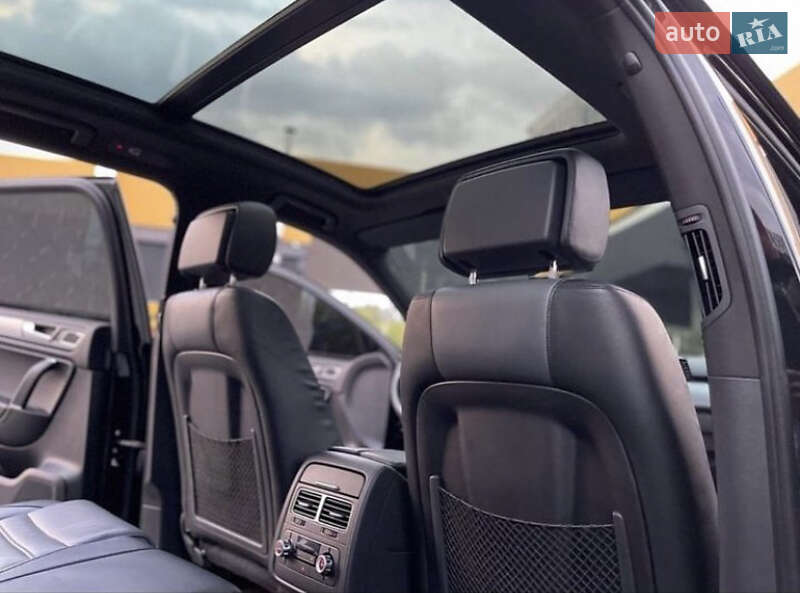 Позашляховик / Кросовер Volkswagen Touareg 2012 в Дніпрі фото 9 Позашляховик / Кросовер Volkswagen Touareg 2012 в Дніпрі