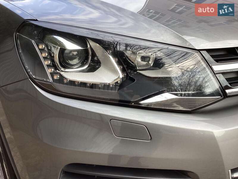 Внедорожник / Кроссовер Volkswagen Touareg 2013 в Киеве фото 22 Внедорожник / Кроссовер Volkswagen Touareg 2013 в Киеве