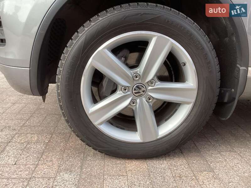 Внедорожник / Кроссовер Volkswagen Touareg 2013 в Киеве фото 23 Внедорожник / Кроссовер Volkswagen Touareg 2013 в Киеве