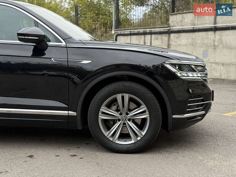 Внедорожник / Кроссовер Volkswagen Touareg 2022 в Ровно фото 33 Внедорожник / Кроссовер Volkswagen Touareg 2022 в Ровно