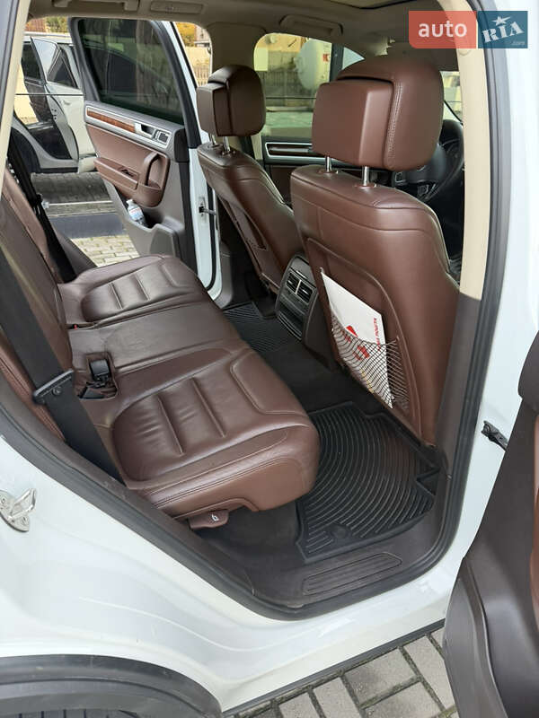 Внедорожник / Кроссовер Volkswagen Touareg 2012 в Запорожье фото 12 Внедорожник / Кроссовер Volkswagen Touareg 2012 в Запорожье