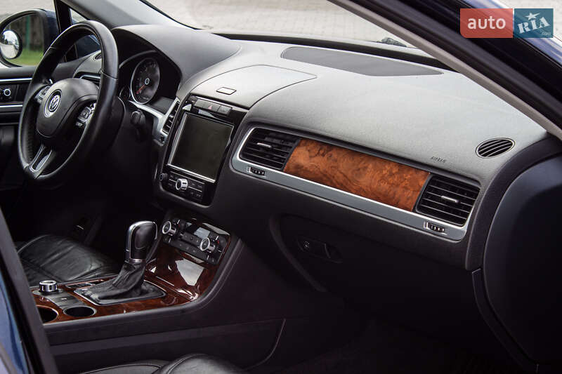 Внедорожник / Кроссовер Volkswagen Touareg 2013 в Нововолынске фото 36 Внедорожник / Кроссовер Volkswagen Touareg 2013 в Нововолынске