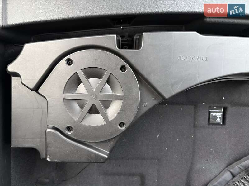 Внедорожник / Кроссовер Volkswagen Touareg 2018 в Радивилове