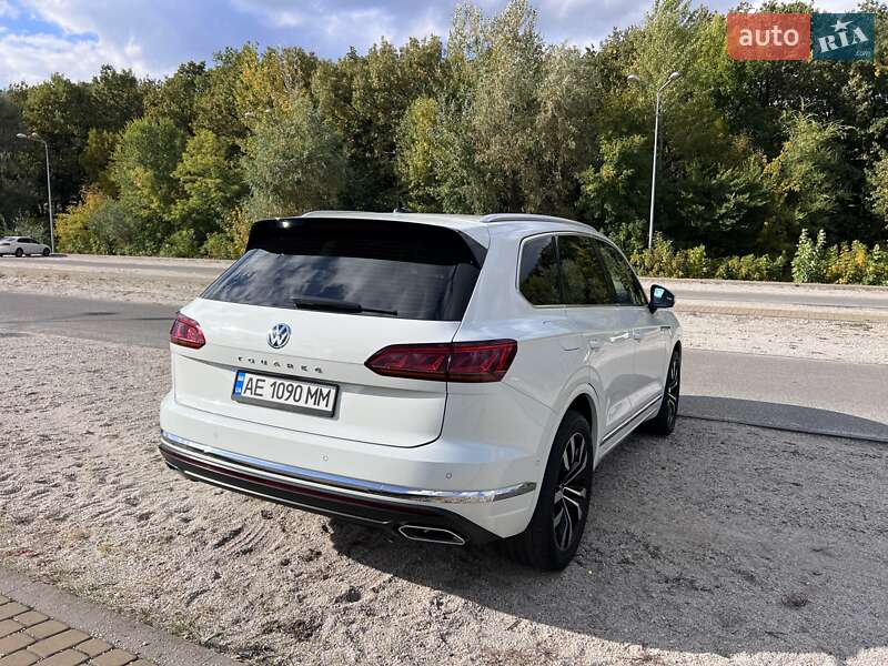 Внедорожник / Кроссовер Volkswagen Touareg 2018 в Днепре фото 9 Внедорожник / Кроссовер Volkswagen Touareg 2018 в Днепре