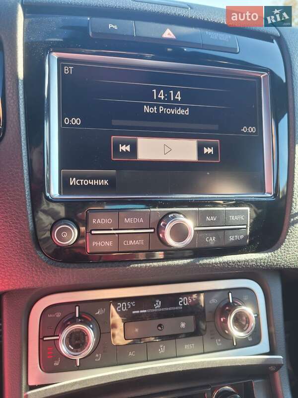 Внедорожник / Кроссовер Volkswagen Touareg 2010 в Одессе