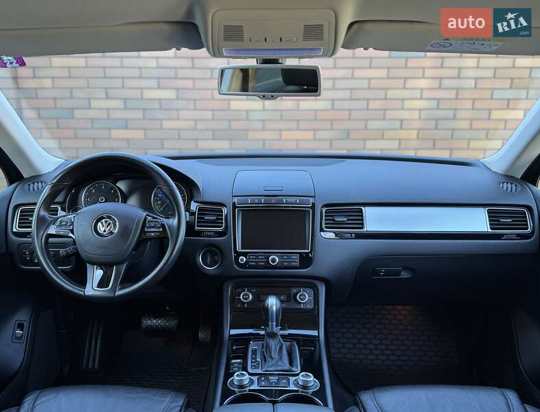Внедорожник / Кроссовер Volkswagen Touareg 2015 в Виннице фото 22 Внедорожник / Кроссовер Volkswagen Touareg 2015 в Виннице