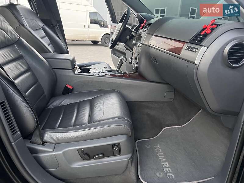 Позашляховик / Кросовер Volkswagen Touareg 2008 в Одесі фото 17 Позашляховик / Кросовер Volkswagen Touareg 2008 в Одесі