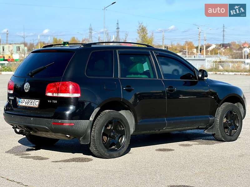Внедорожник / Кроссовер Volkswagen Touareg 2006 в Запорожье