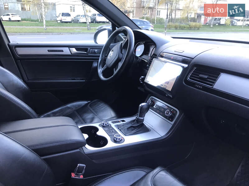 Внедорожник / Кроссовер Volkswagen Touareg 2011 в Хмельницком фото 26 Внедорожник / Кроссовер Volkswagen Touareg 2011 в Хмельницком