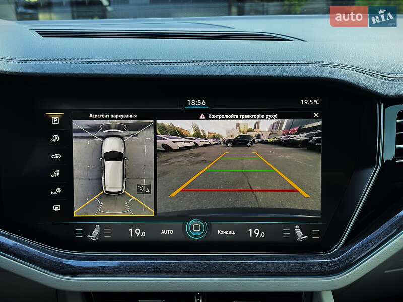 Позашляховик / Кросовер Volkswagen Touareg 2019 в Києві фото 41 Позашляховик / Кросовер Volkswagen Touareg 2019 в Києві