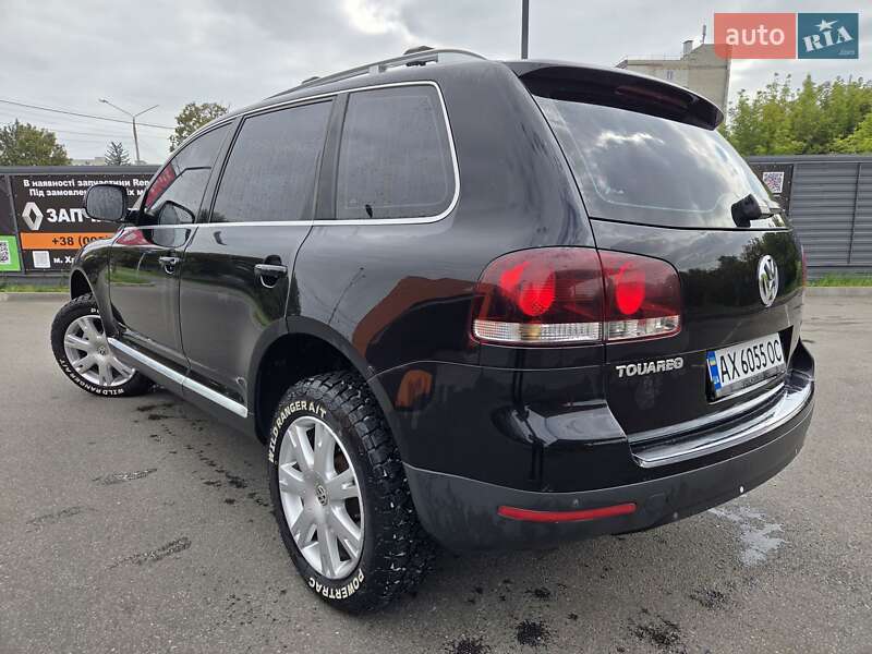 Внедорожник / Кроссовер Volkswagen Touareg 2007 в Харькове