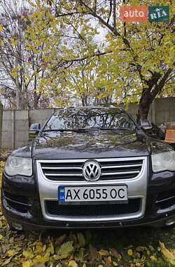 Внедорожник / Кроссовер Volkswagen Touareg 2007 в Харькове