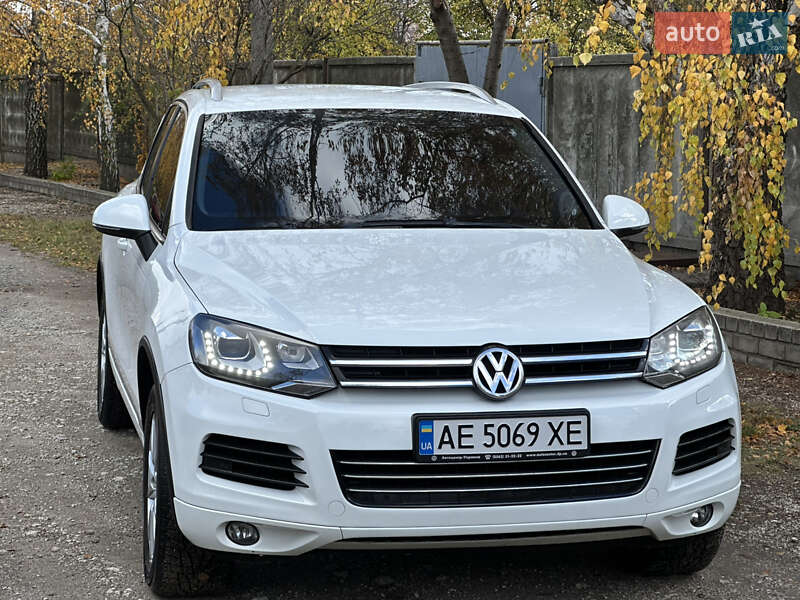 Внедорожник / Кроссовер Volkswagen Touareg 2014 в Днепре фото 3 Внедорожник / Кроссовер Volkswagen Touareg 2014 в Днепре