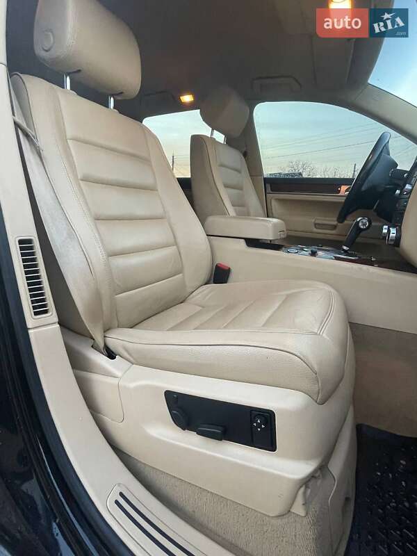 Внедорожник / Кроссовер Volkswagen Touareg 2007 в Чигирине