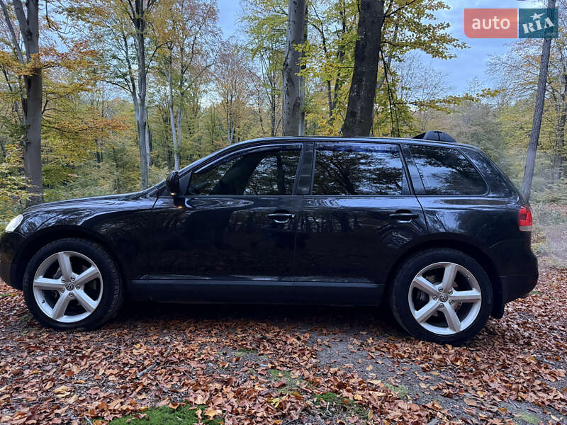 Позашляховик / Кросовер Volkswagen Touareg 2006 в Львові