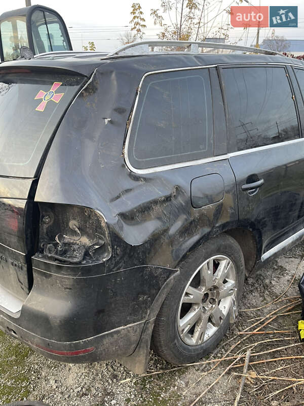 Позашляховик / Кросовер Volkswagen Touareg 2008 в Києві