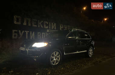 Позашляховик / Кросовер Volkswagen Touareg 2007 в Києві