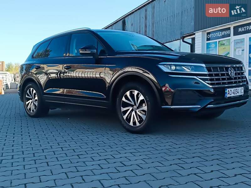 Позашляховик / Кросовер Volkswagen Touareg 2019 в Хусті фото 11 Позашляховик / Кросовер Volkswagen Touareg 2019 в Хусті