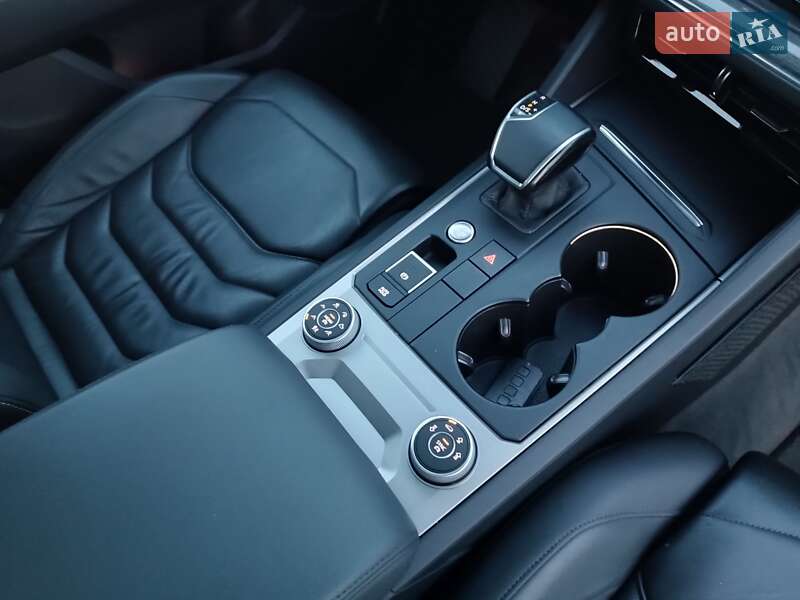 Позашляховик / Кросовер Volkswagen Touareg 2019 в Хусті фото 39 Позашляховик / Кросовер Volkswagen Touareg 2019 в Хусті