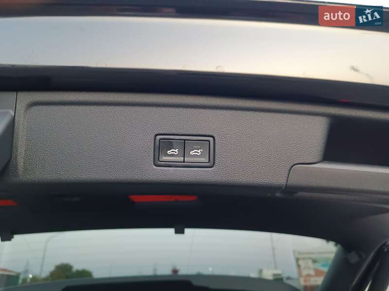 Позашляховик / Кросовер Volkswagen Touareg 2019 в Хусті фото 44 Позашляховик / Кросовер Volkswagen Touareg 2019 в Хусті