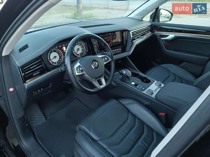 Позашляховик / Кросовер Volkswagen Touareg 2019 в Хусті фото 49 Позашляховик / Кросовер Volkswagen Touareg 2019 в Хусті