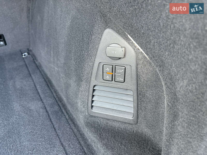 Внедорожник / Кроссовер Volkswagen Touareg 2021 в Ровно фото 60 Внедорожник / Кроссовер Volkswagen Touareg 2021 в Ровно