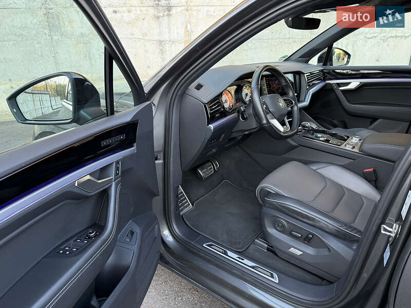 Внедорожник / Кроссовер Volkswagen Touareg 2021 в Ровно фото 84 Внедорожник / Кроссовер Volkswagen Touareg 2021 в Ровно