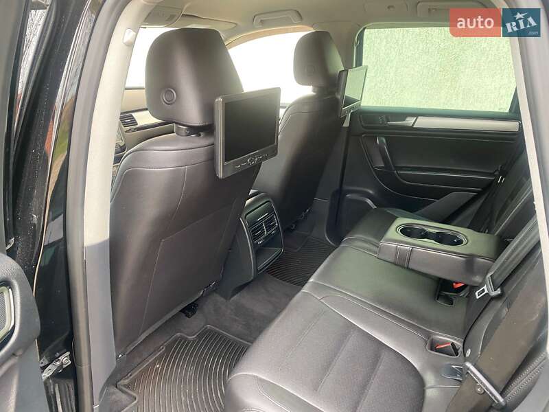 Внедорожник / Кроссовер Volkswagen Touareg 2014 в Львове фото 7 Внедорожник / Кроссовер Volkswagen Touareg 2014 в Львове