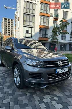 Внедорожник / Кроссовер Volkswagen Touareg 2012 в Ивано-Франковске