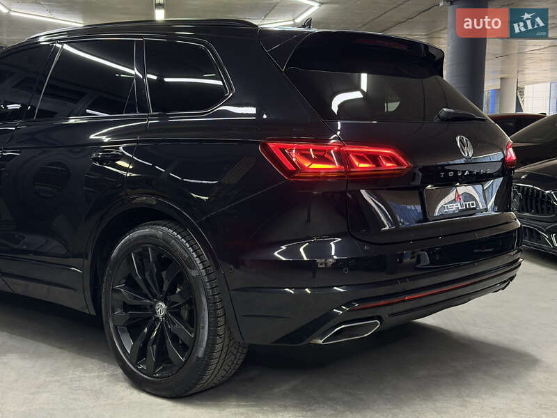 Внедорожник / Кроссовер Volkswagen Touareg 2018 в Одессе фото 13 Внедорожник / Кроссовер Volkswagen Touareg 2018 в Одессе