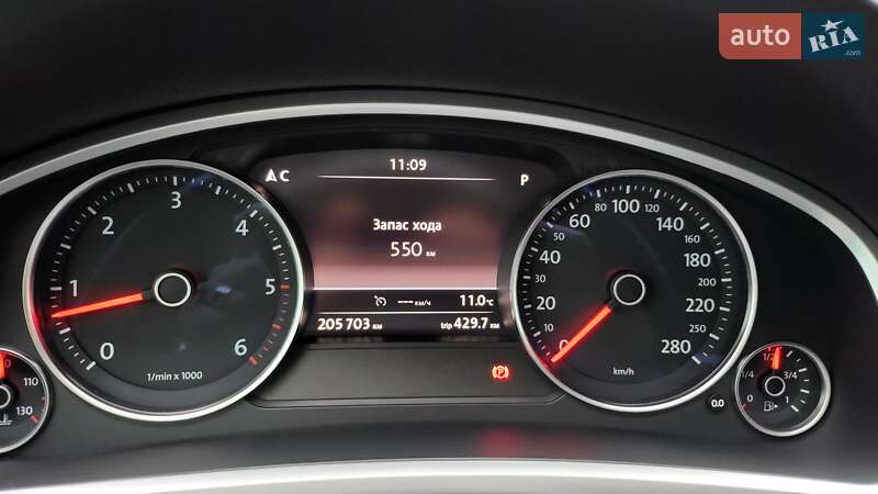 Внедорожник / Кроссовер Volkswagen Touareg 2016 в Виннице фото 16 Внедорожник / Кроссовер Volkswagen Touareg 2016 в Виннице