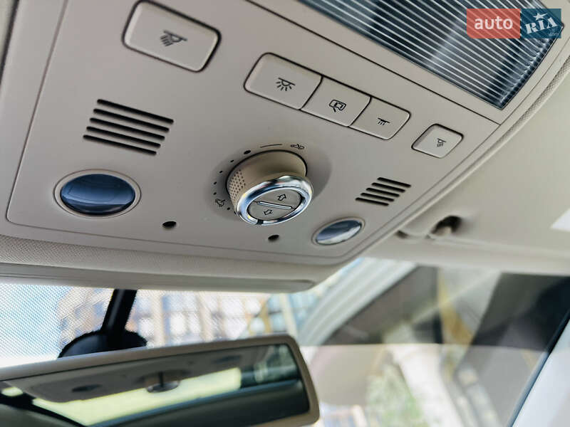 Внедорожник / Кроссовер Volkswagen Touareg 2016 в Киеве фото 31 Внедорожник / Кроссовер Volkswagen Touareg 2016 в Киеве